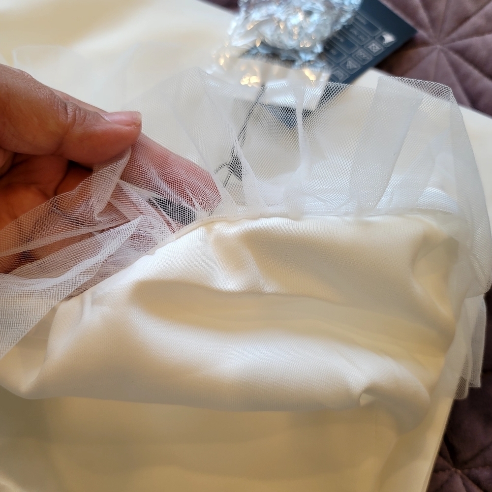 NEW Off Shoulder Contrast Mesh Mermaid Hem White Puff Sleeve Wedding Dre… - Picture 17 of 17